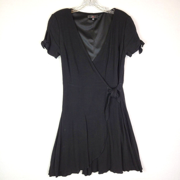 Lulus Dresses & Skirts - Lulus Womens My Philosophy Stretch Wrap Short Dress Size Medium Black Clubwear